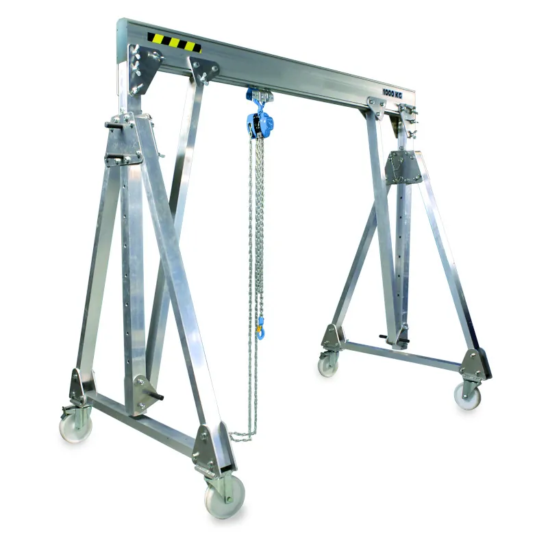 Folding aluminum gantry crane 1600kg span 5m height H0 1 Folding aluminum gantry crane 1600kg span 5m height H0